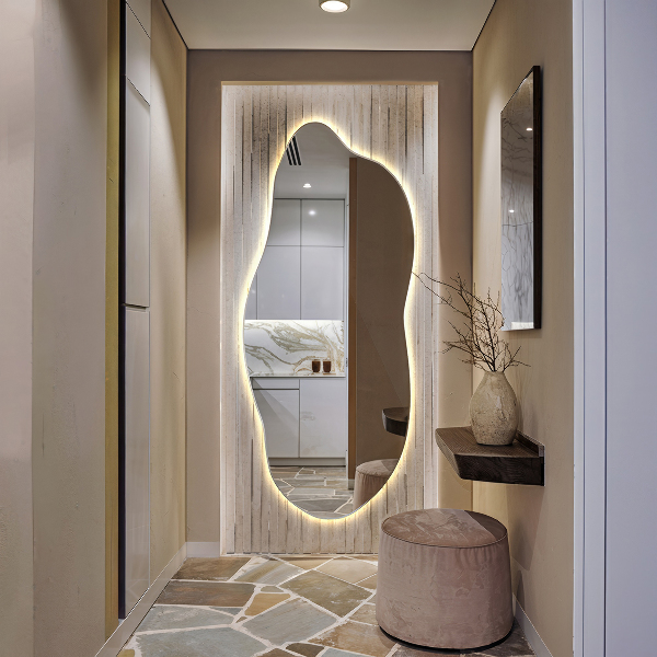 Onregelmatige spiegel met led 45x100 cm