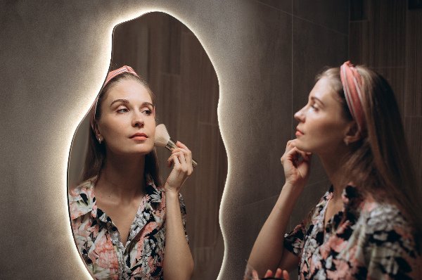 Organische spiegel met verlichting elegant 50x100 cm