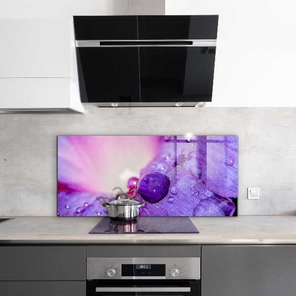 Achterwand keuken Paarse bloem met ochtenddauw