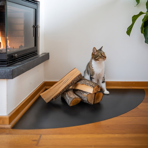 Plaat voor onder houtkachel uit zwart staal 100x100 cm